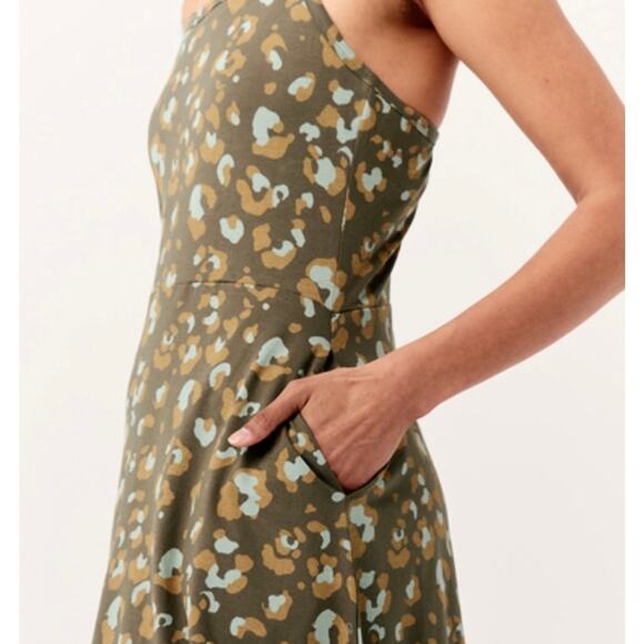 Pact Mod Leopard Fit & Flare Shorty Midi Dress Green XS Midi Organic Cotton - Picture 3 of 13